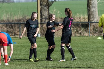 Bild 99 - C-Juniorinnen SV Steinhorst/Labenz - TSV Friedrichsberg-Busdorf : Ergebnis: 5:0